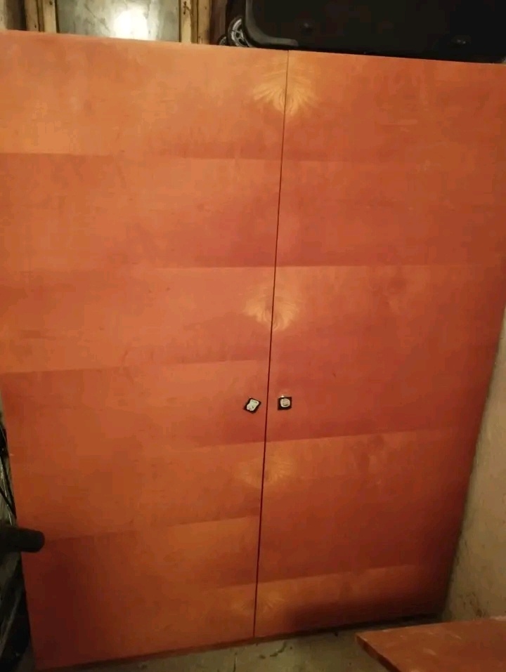 Daruji nábytek, vlastní odvoz - 2