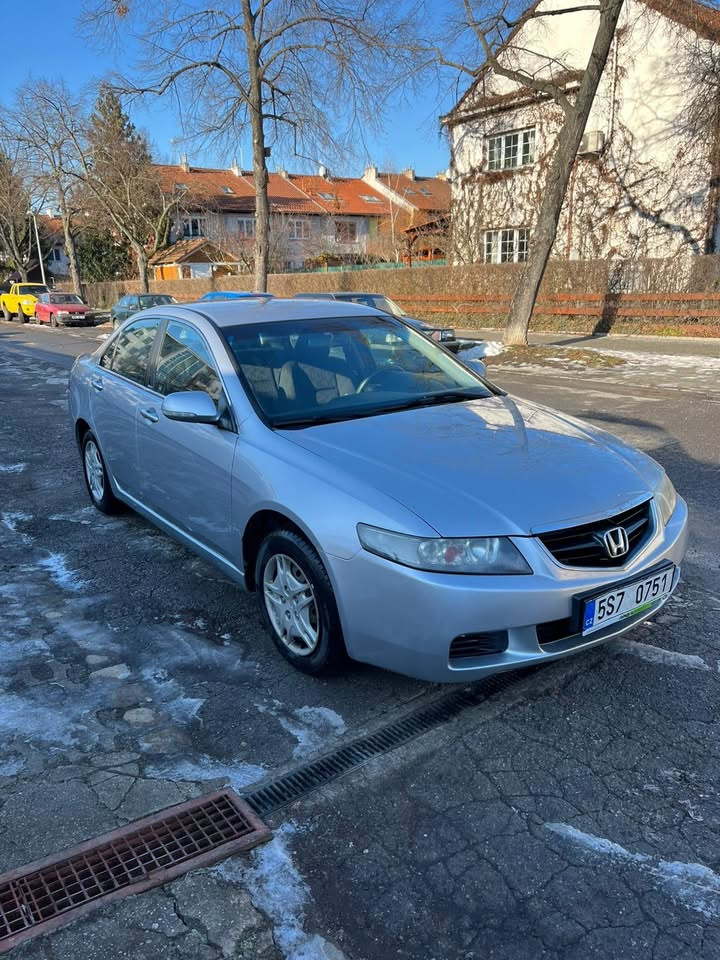 Honda Accord 7g - 2