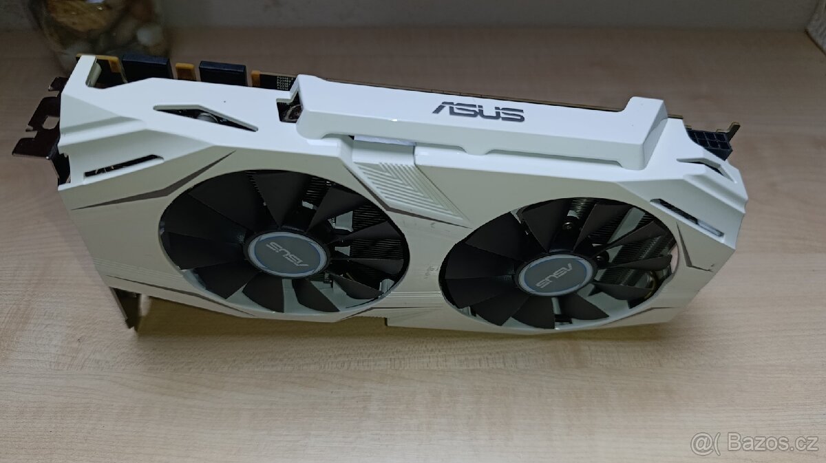 Graficka karta GTX 1070 - 2