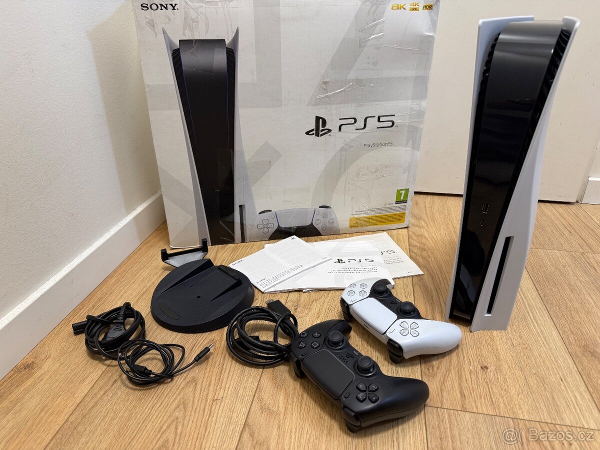 PS5 s mechnaikou + 2 ovládače + hry - 2