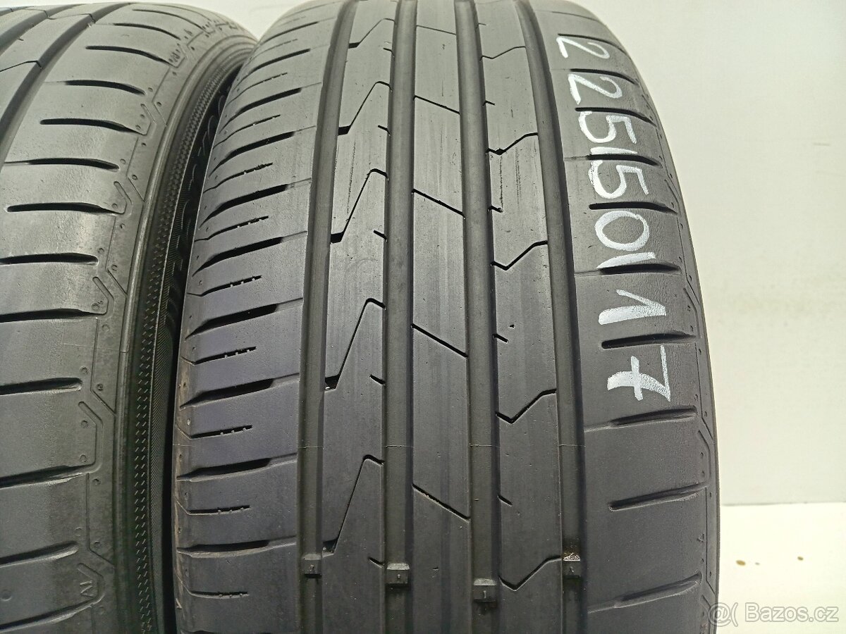 2ks letní pneu 225/50/17 Hankook - 2
