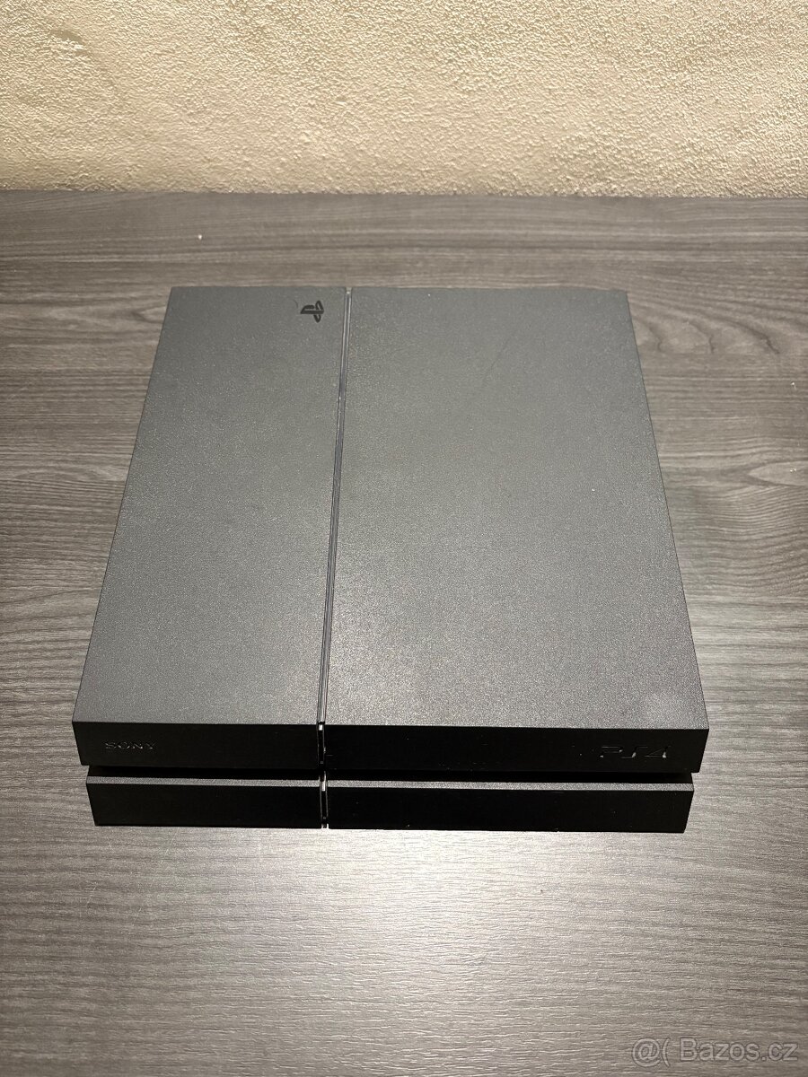 Sony PlayStation 4 – 500 GB + 2 OVLADAČE - 2