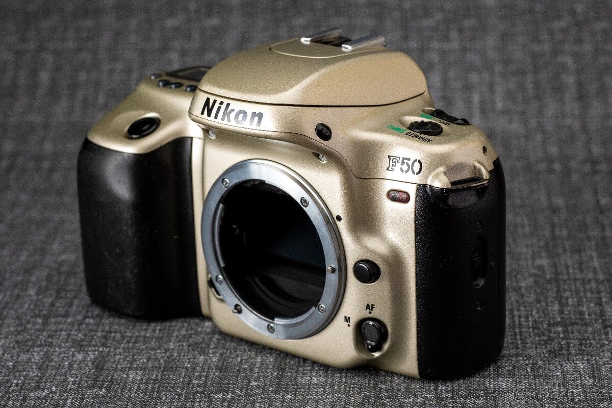 Nikon F50 - 2