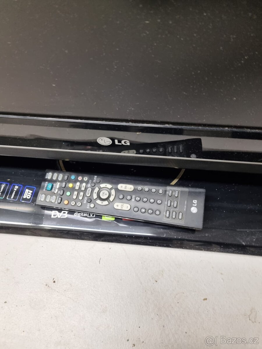 Prodam televizi LG uhlopricka 80cm - 2