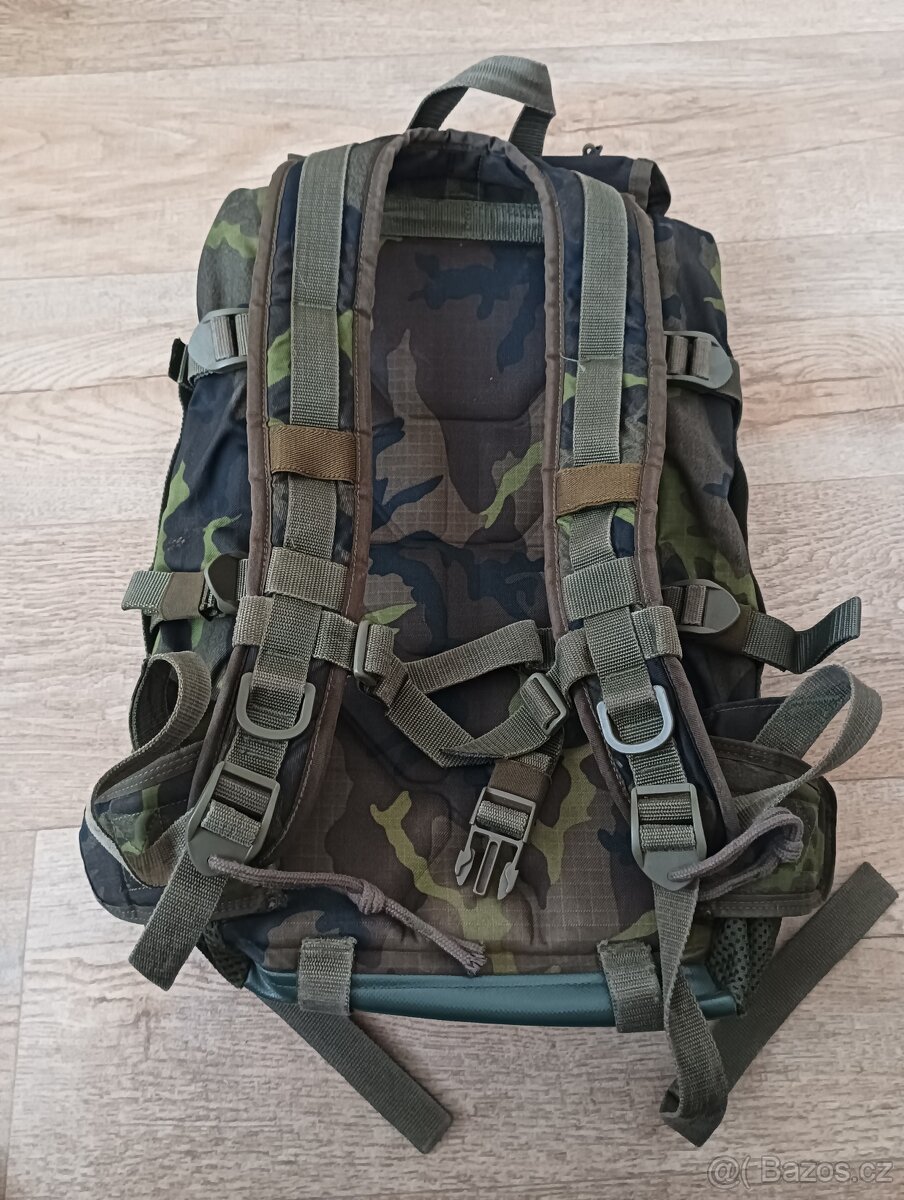 Vojenský batoh - 2