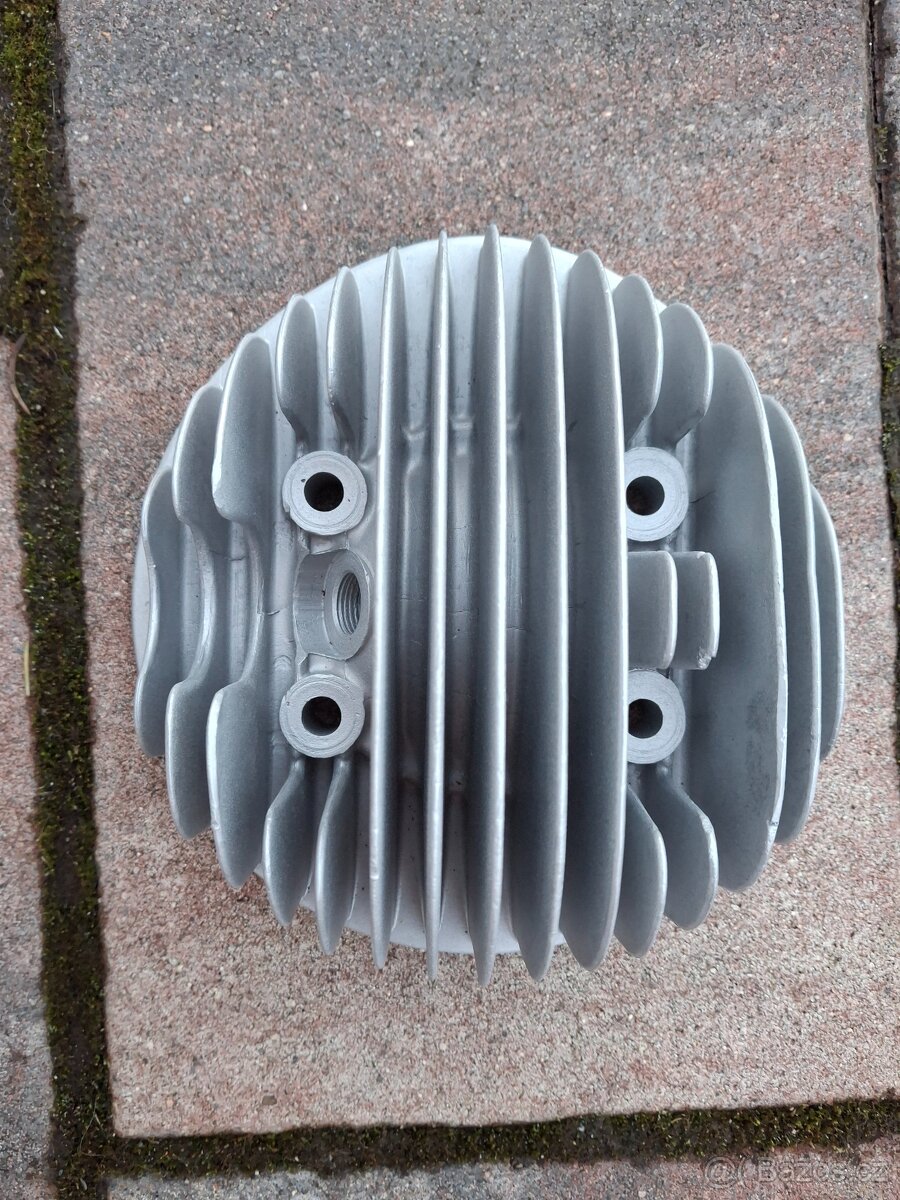 hlava Jawa ČZ 150 - 2