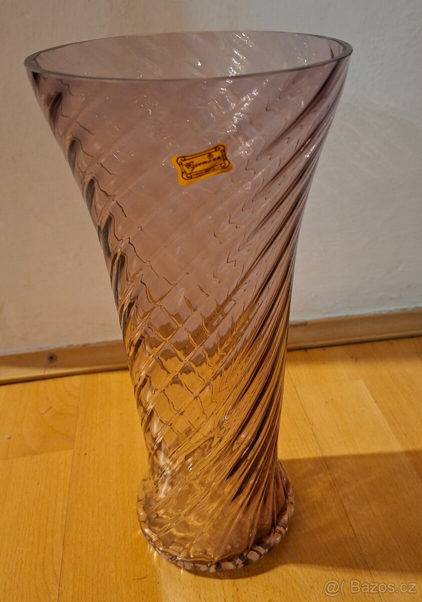 Skleněná váza - 2