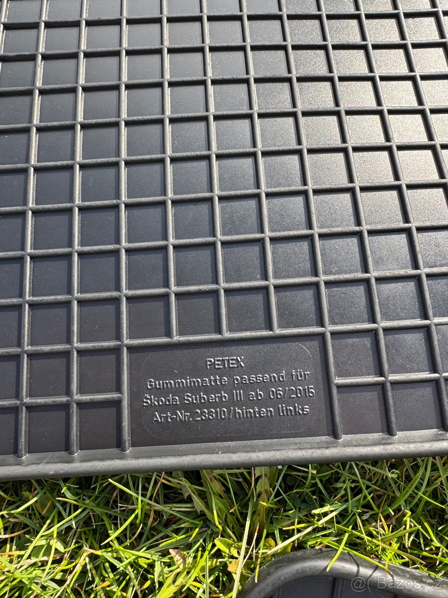 Autokoberce Petex Superb 3 - 2