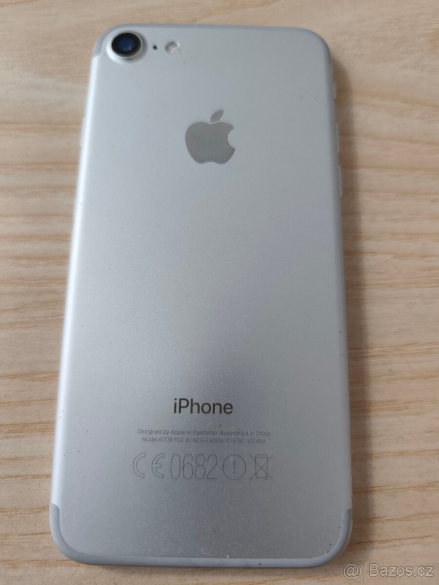 prodám iphone 7s - 2