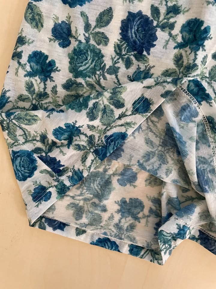 Tílko modré růže, vel M, Topshop - 2