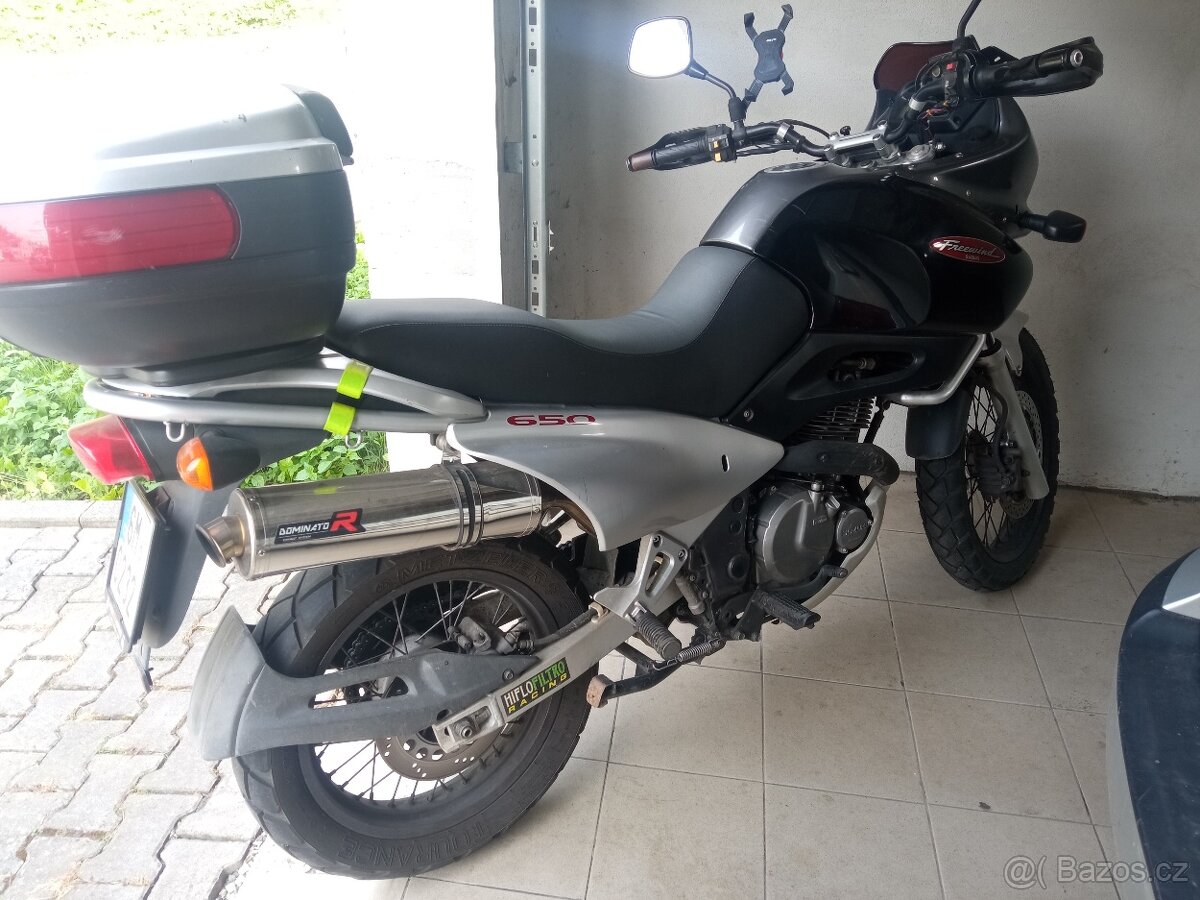 Suzuki xf 650 Freewind