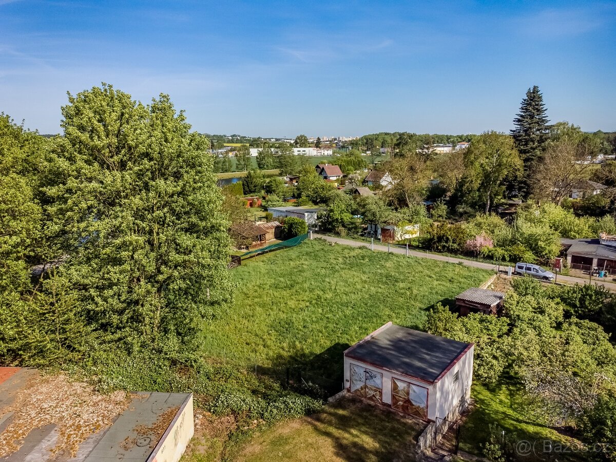 Pozemek 1143 m2 u řeky v Českých Budějovicích - 2