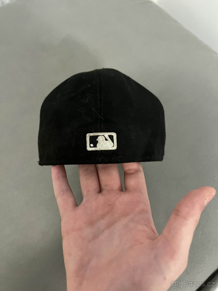 LA kšiltovka - 2
