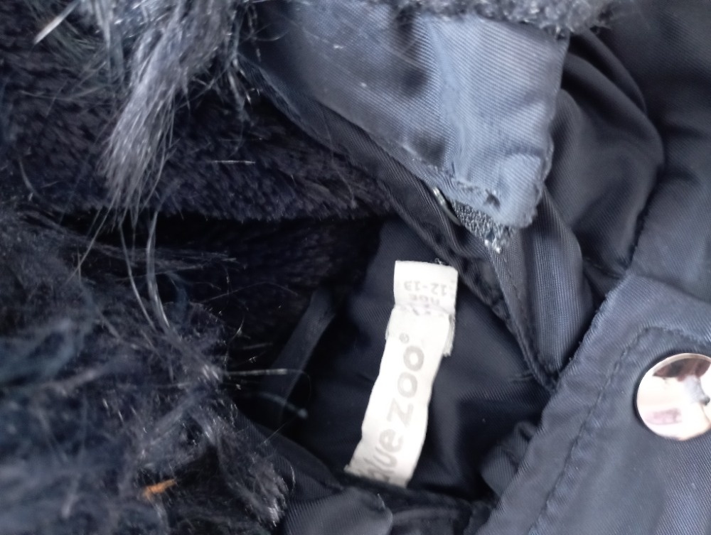 Dívčí zimní bunda vel. 140 - 2