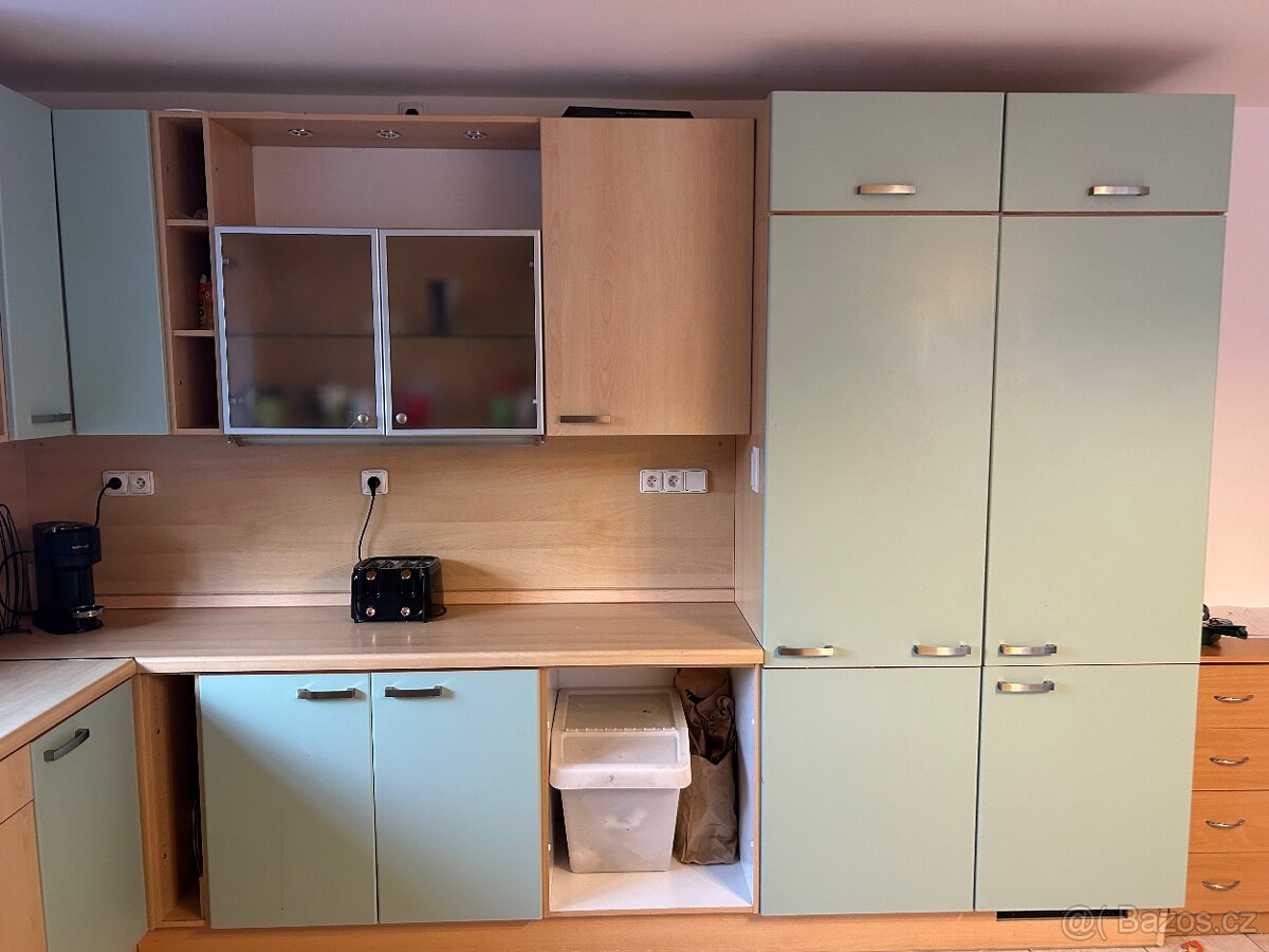 Kuchyňská linka Koryna 8m - 2