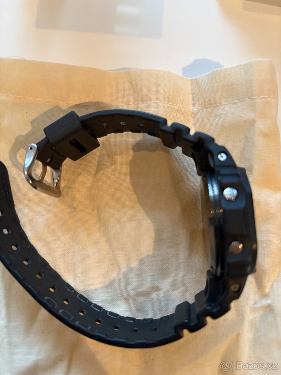 Casio G-Shock Original GW-5000U-1ER - TOP STAV - 2