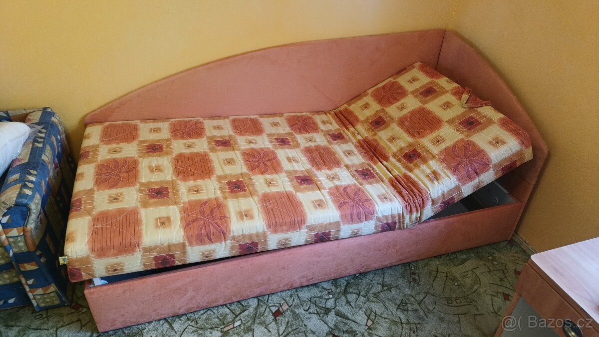 Válenda polohovací s úložným prostorem - 2