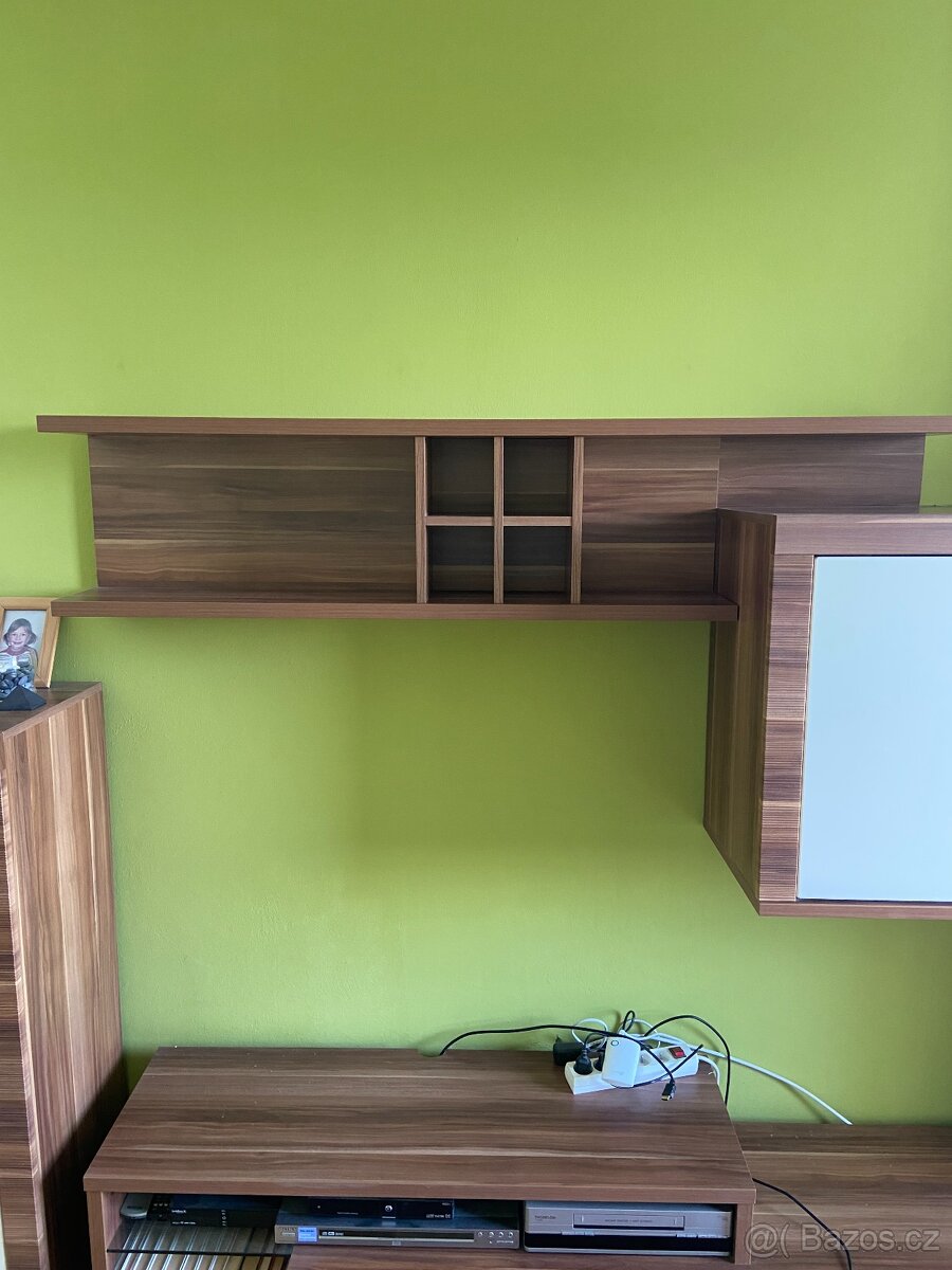 atypická polička - 2