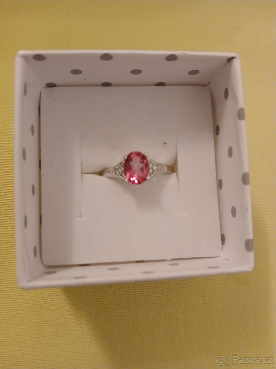 Novy stříbrný prsten s růžovým topazem - 2
