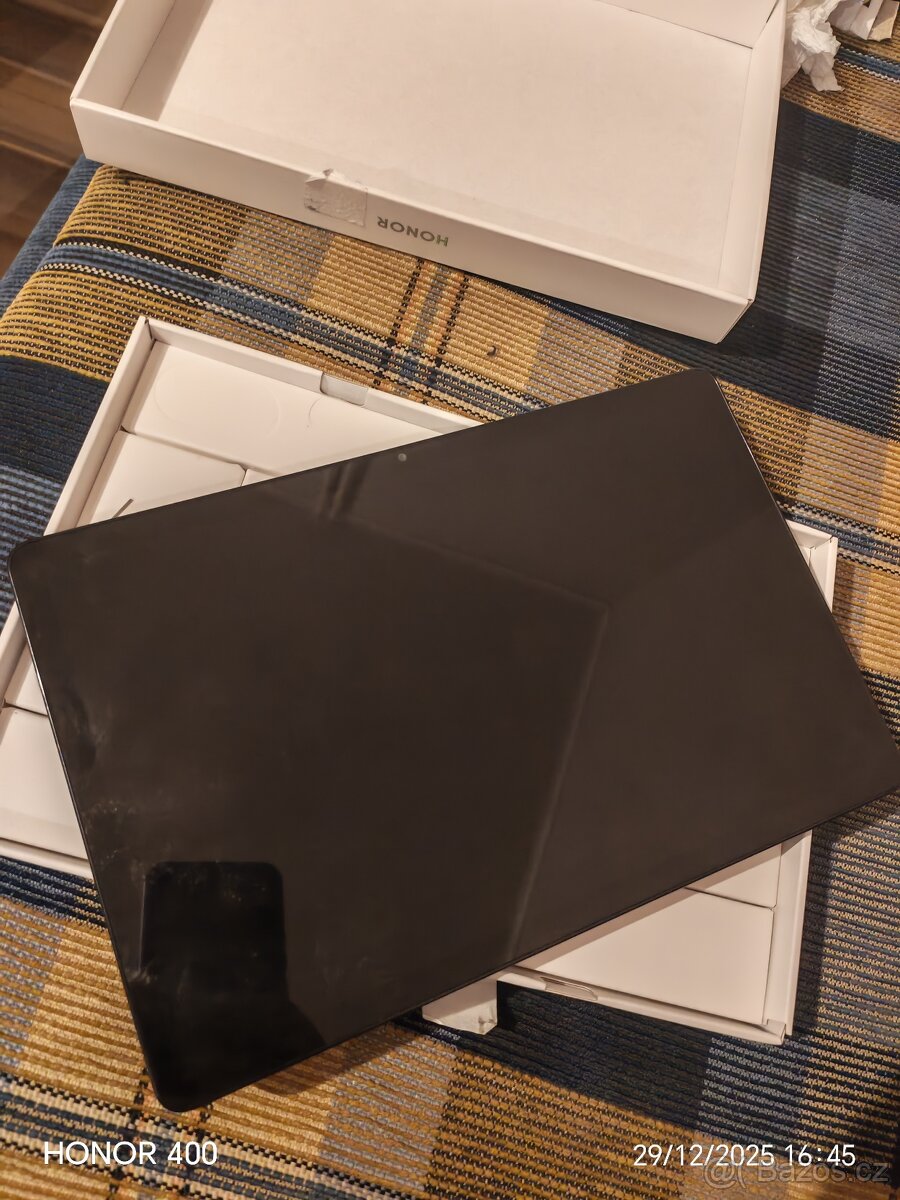 Prodam nový tablet honor - 2