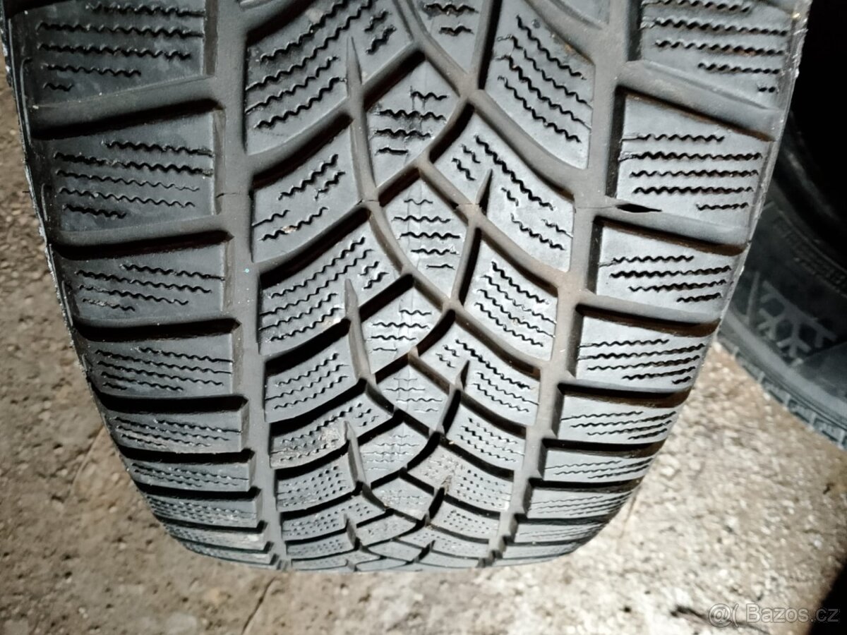 215/60/16 215/55/17 225/55/17 225/55/19 285/40/19 kusovka - 2