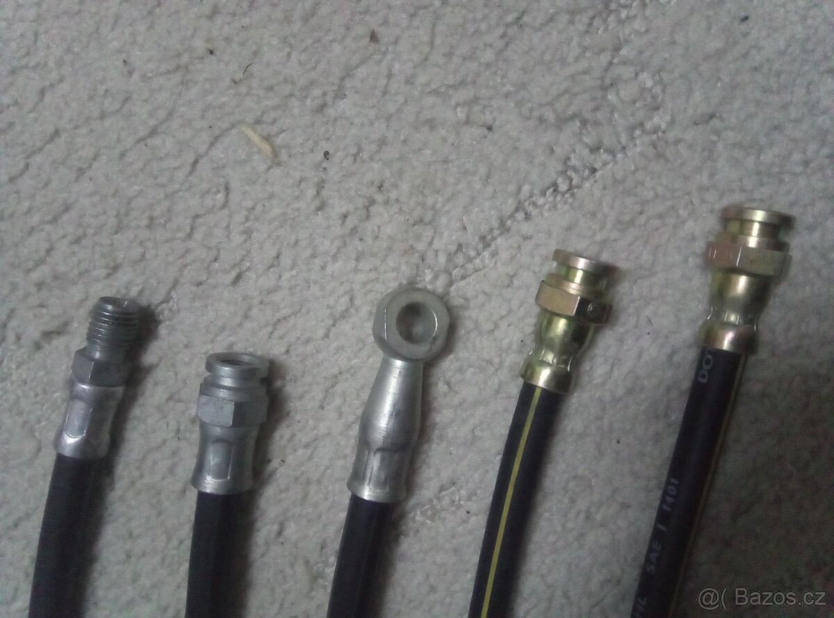 Brzdové hadice na Škoda 120 - 2