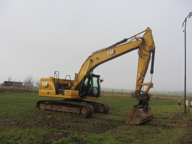 Pásové rypadlo CATERPILLAR 320 - 2