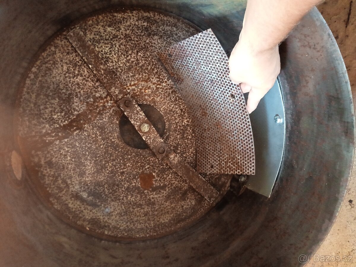 Prodám Šrotovník,drtič /na obilí,ovoce,atd.../ - 2