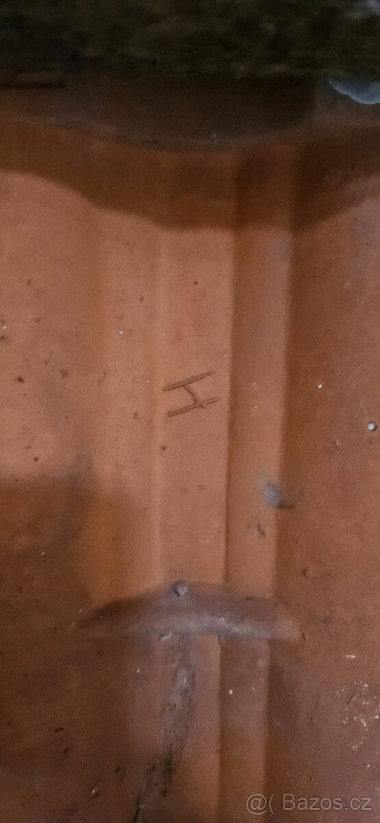 Prodám pálenou střešní tašku - 2