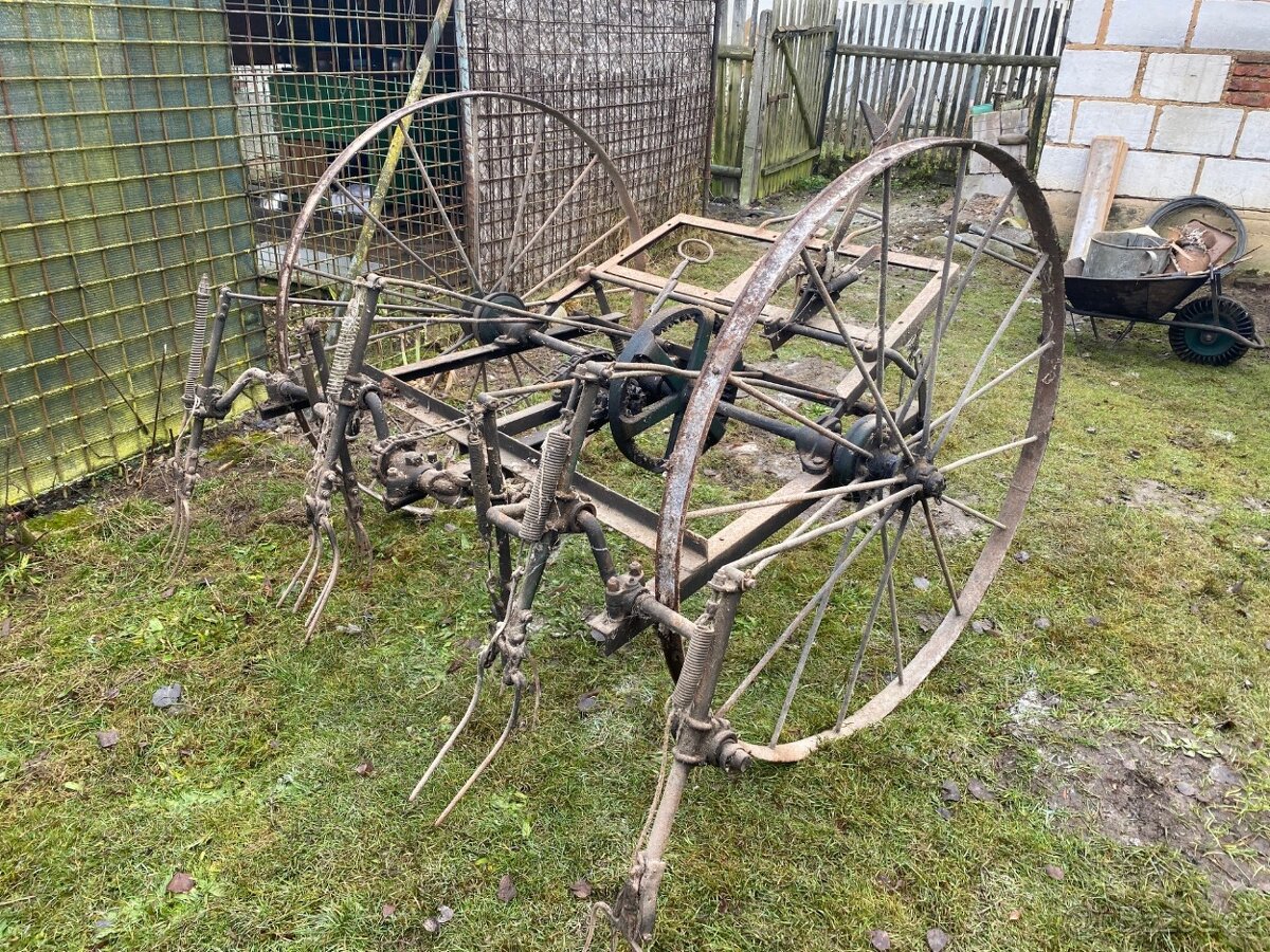 Hrabačka, obracečka, sečka a sekačka za koně - 2