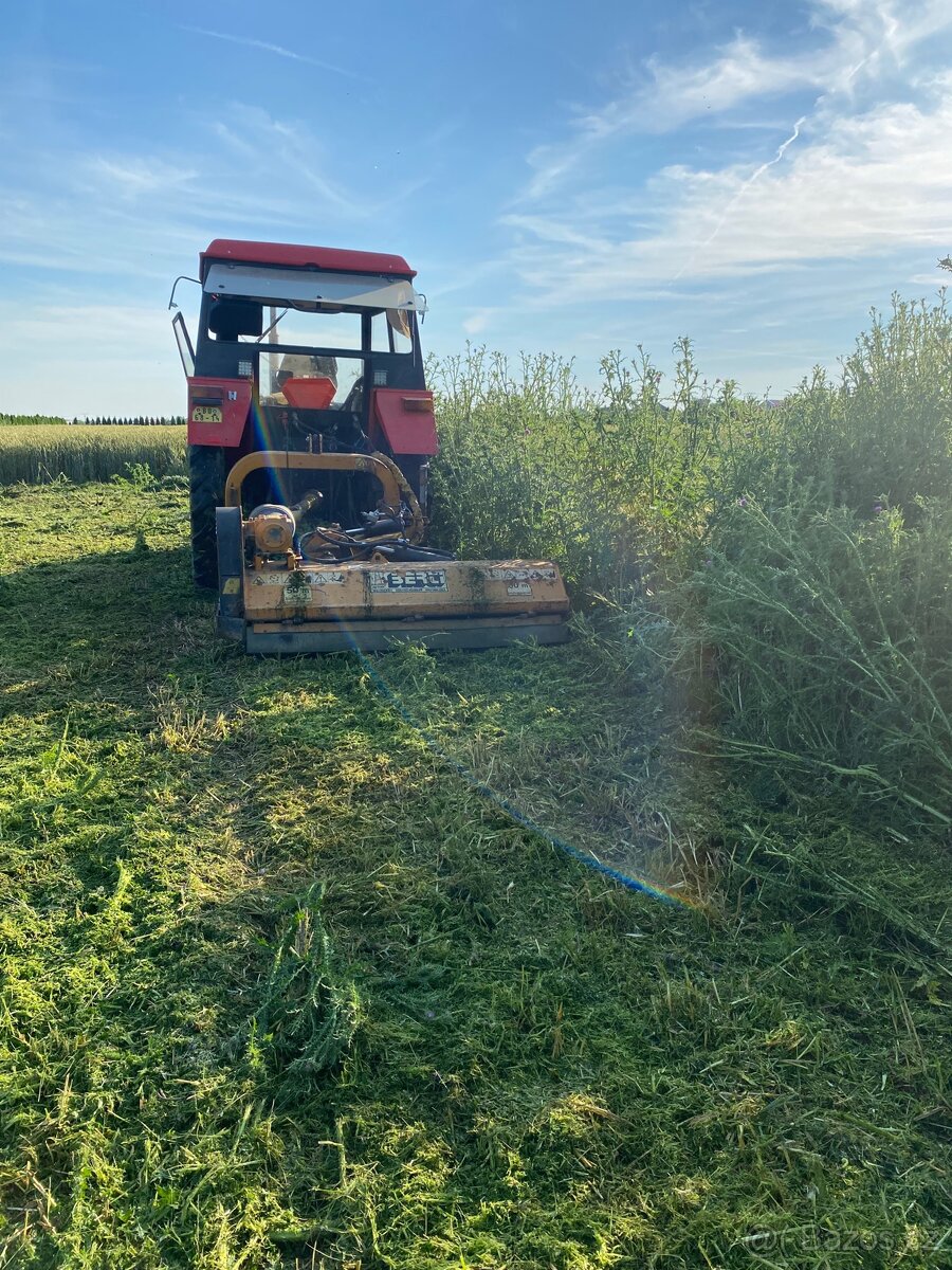 Mulčování traktorem, sečení trávy, náletů. - 2