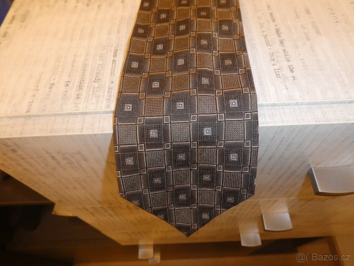 Kravaty a motýlek - 2