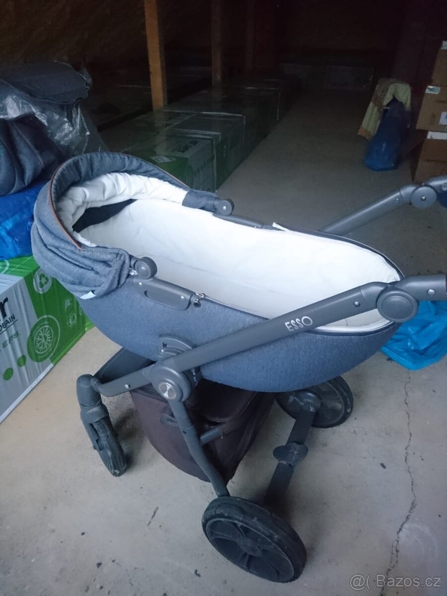 Kočárek Esso - 2