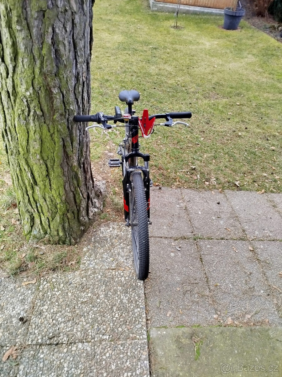 GT Stomper Prime Černá 2021 (24'' (507 mm)) - 2