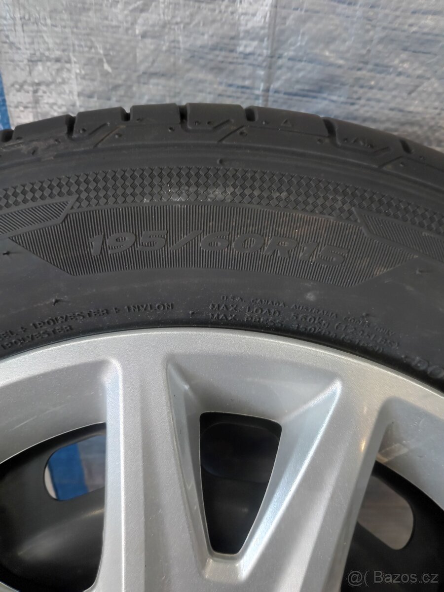 Sada obutých letních kol na Ford 195/60/15 - 2