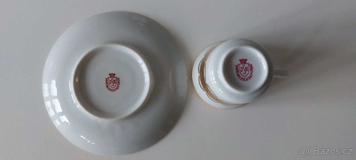 Sada šálků a podšálků - 2
