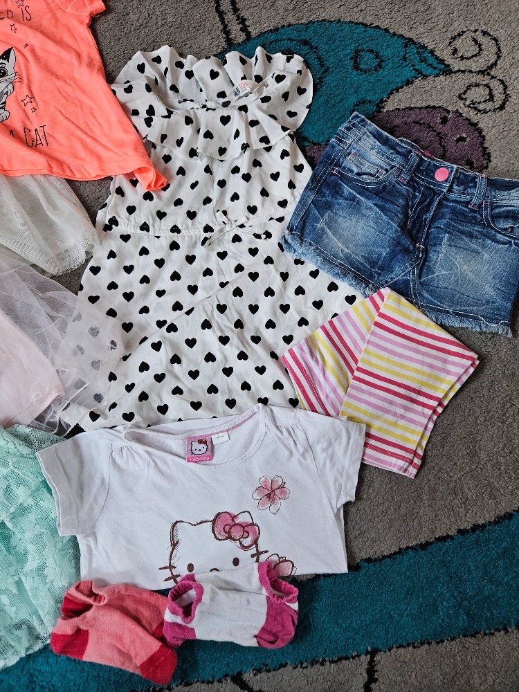 MIx oblečení dívka v.104 - 2