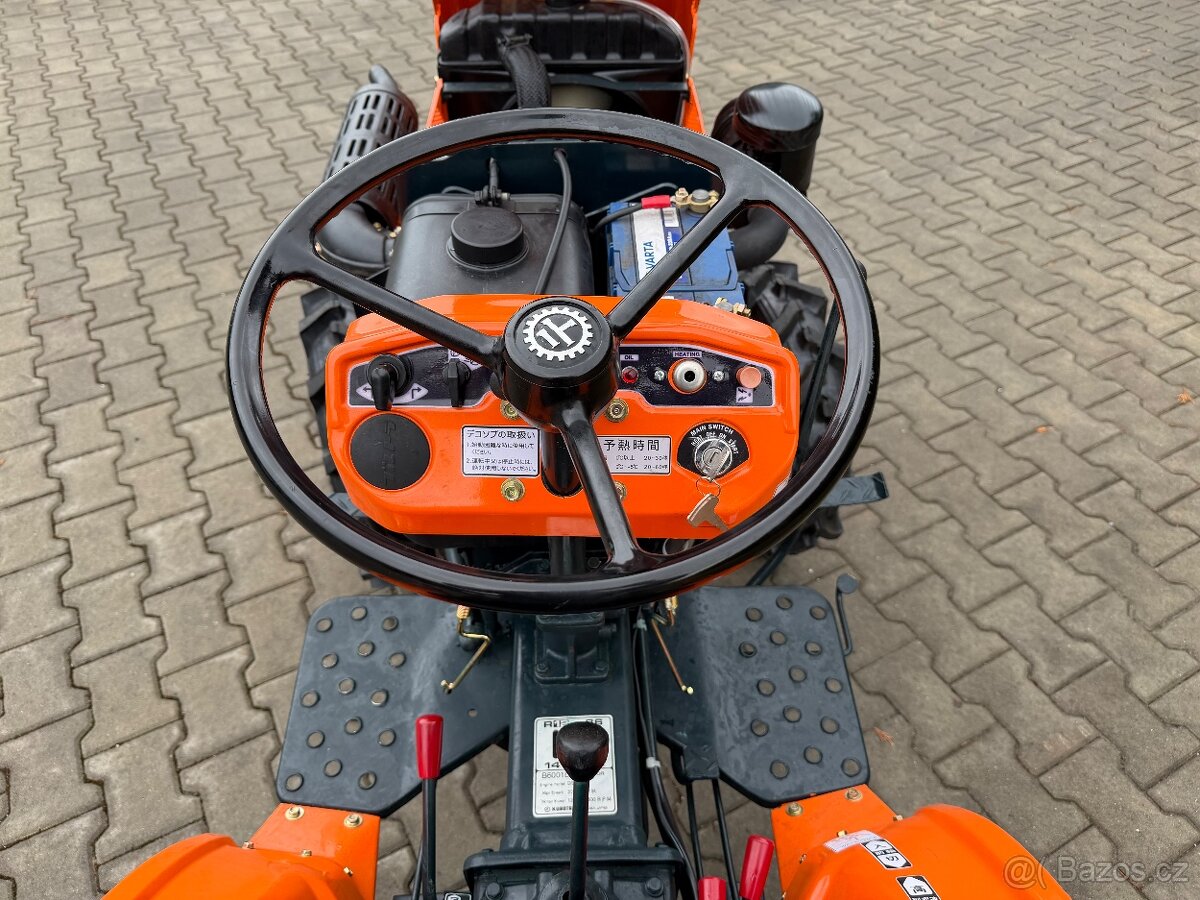 malotraktor Kubota B6001 3válec 4x4 - 2