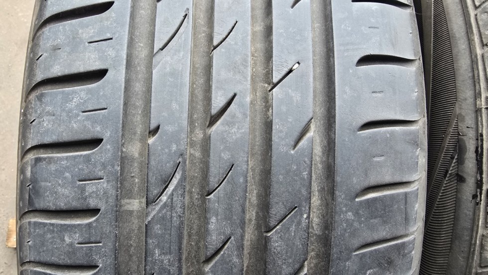 Letní pneu 205/55/16 Nexen - 2