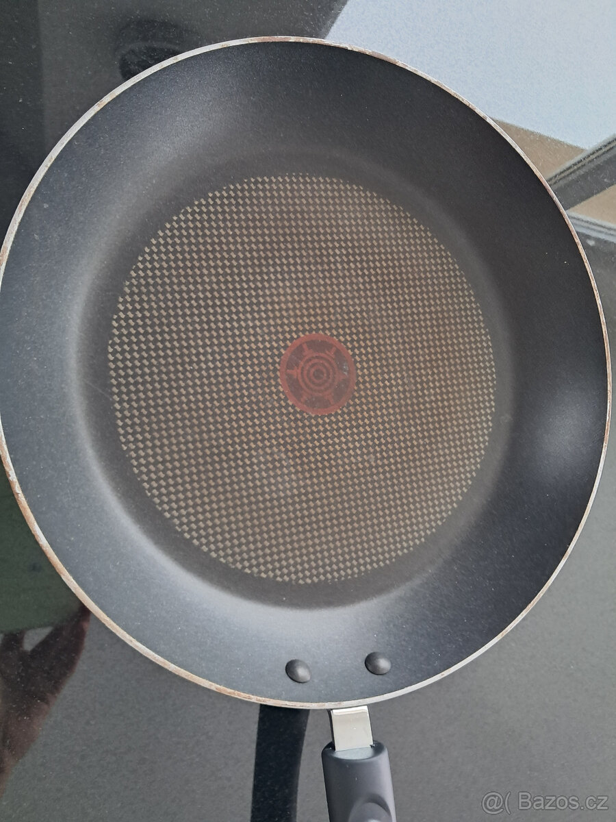 Velká Tefal pánev 31,5 cm - 2