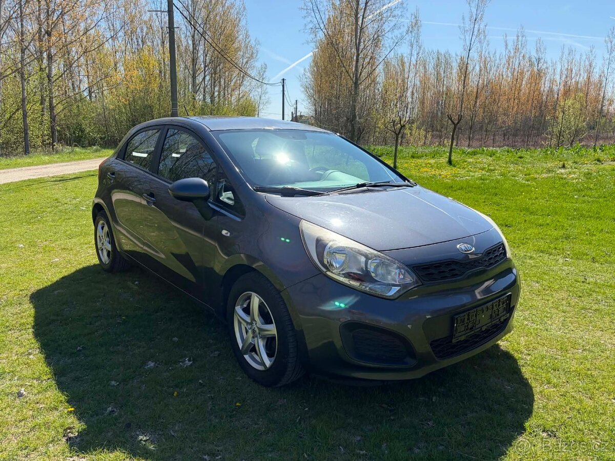 Kia Rio 1.2 CVVT - 2