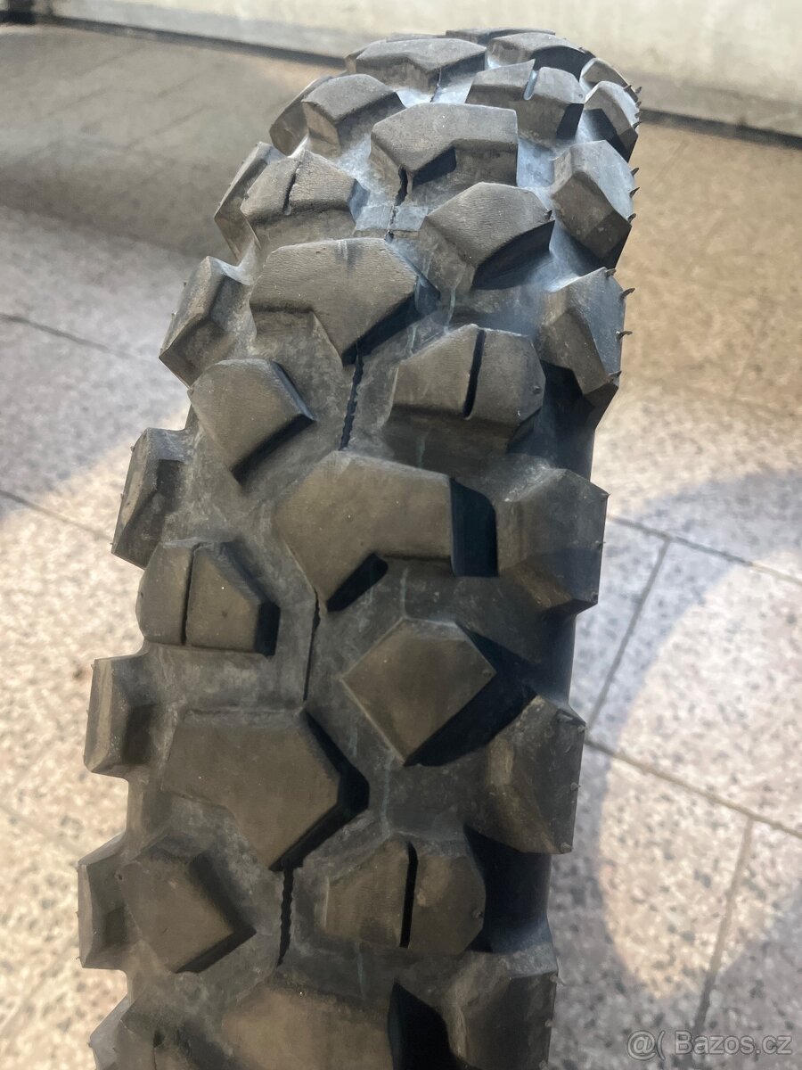 130/80-17 maxxis - 2