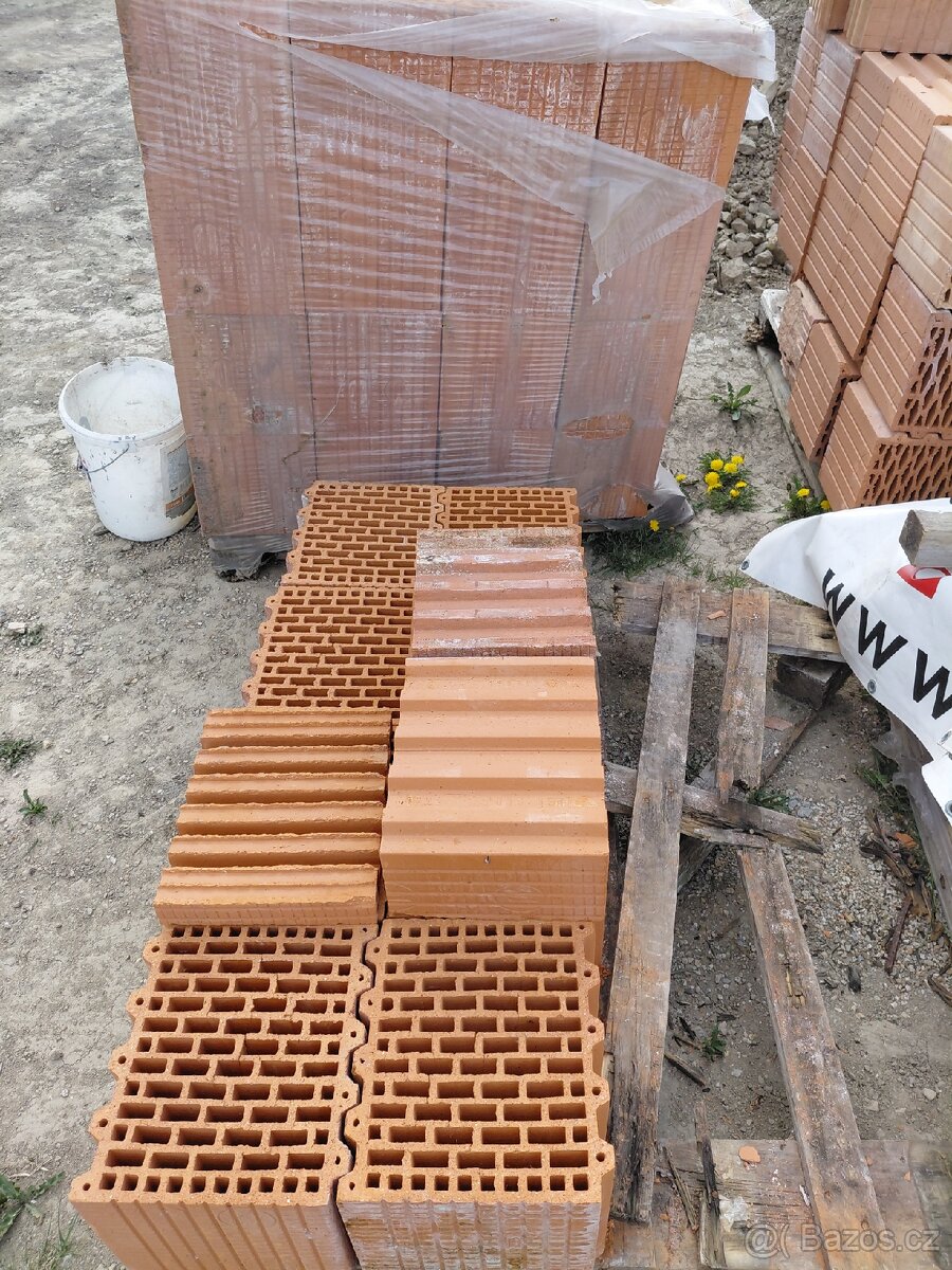 Cihly - 2