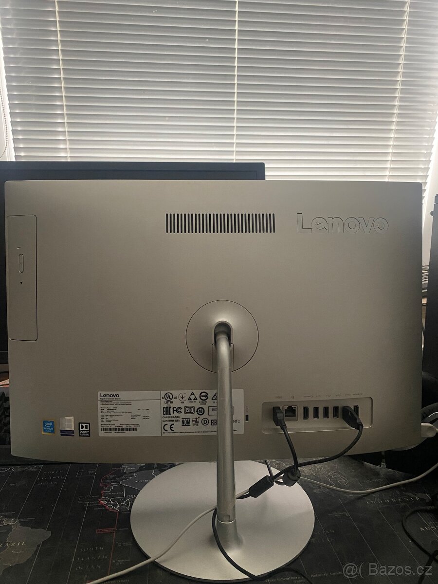 Lenovo IdeaCentre AIO 520-22IKU 21.5” - 2