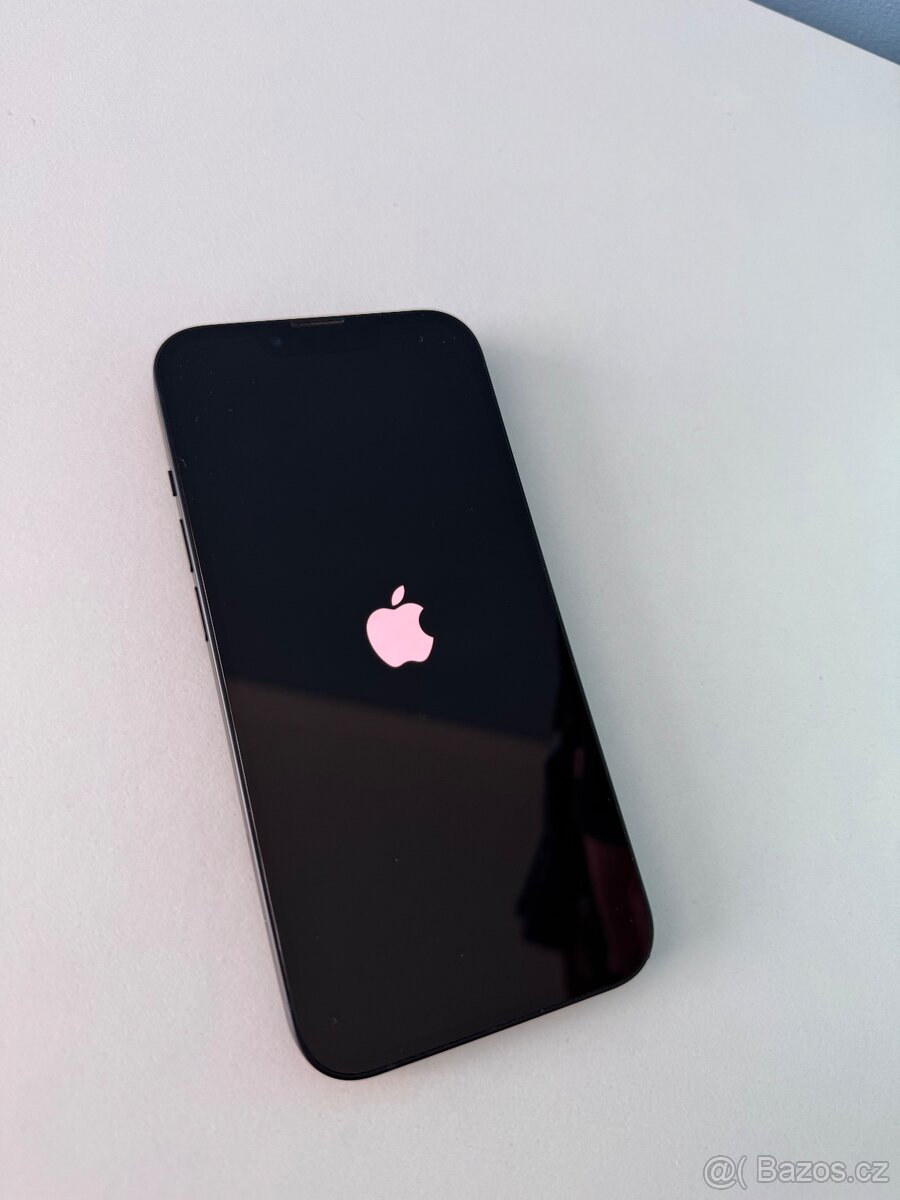 Prodám IPhone 13 128GB, Midnight - 2