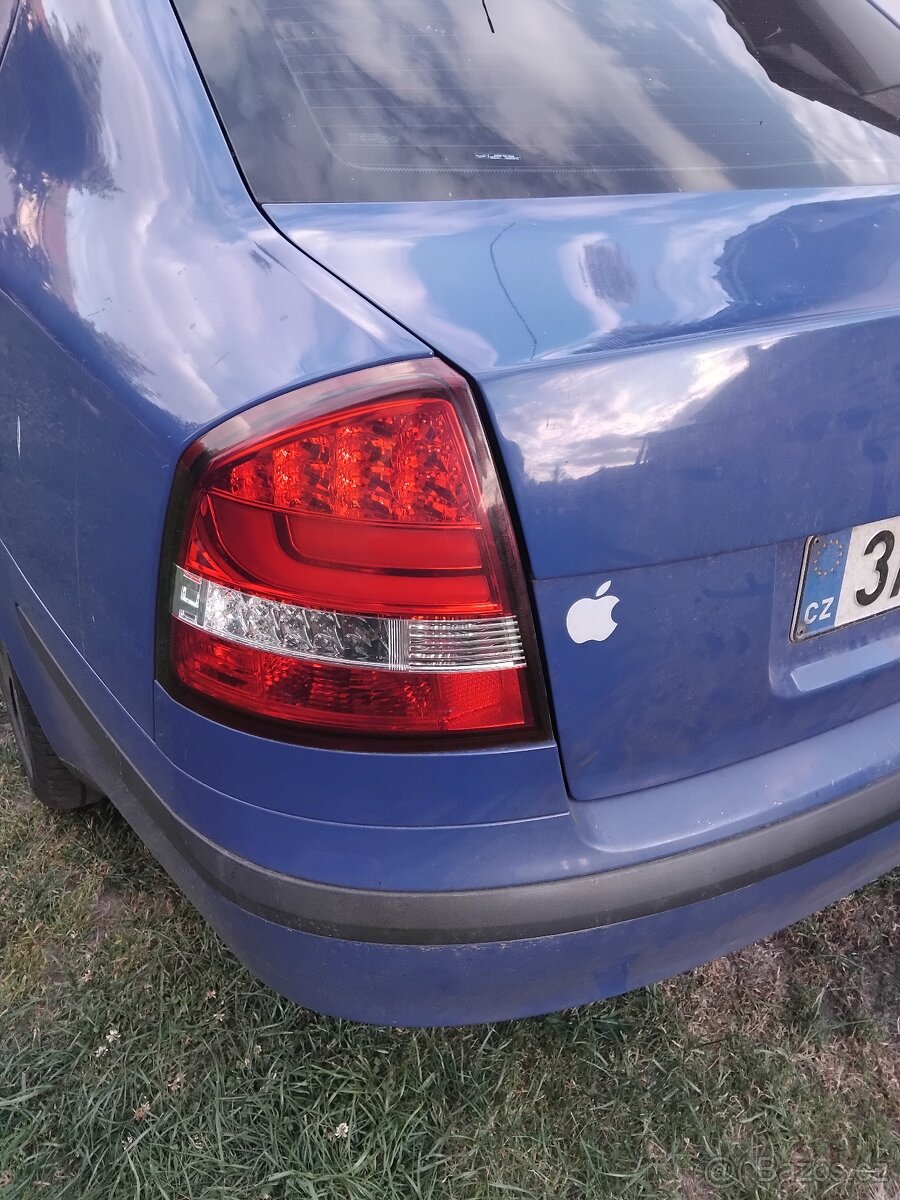 Zadni lampy octavia 2 sedan - 2