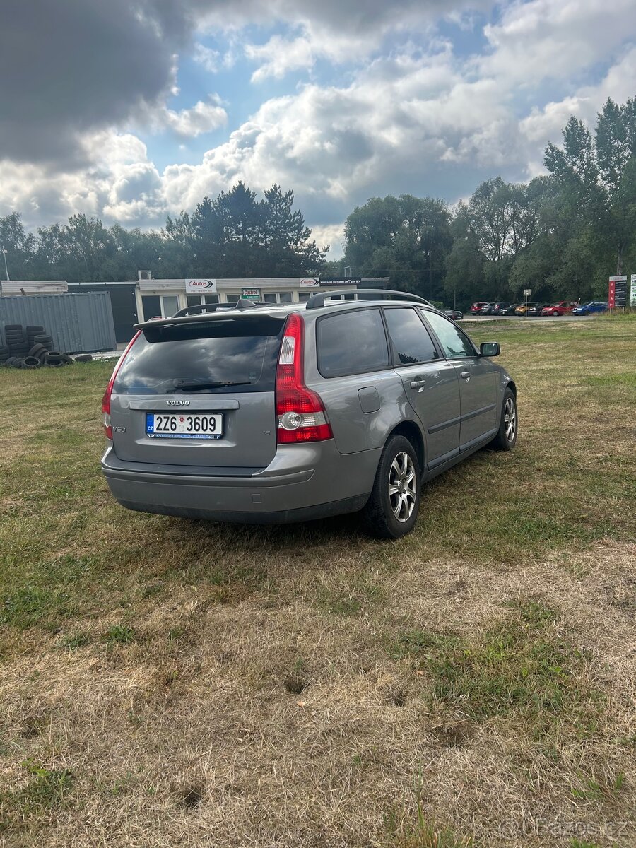 Volvo V50 - 2
