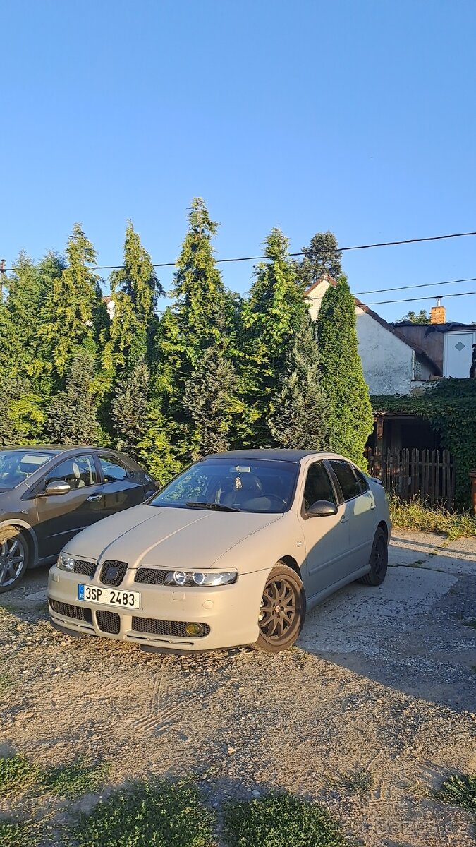 Seat Toledo 2.3 Vr5 - 2