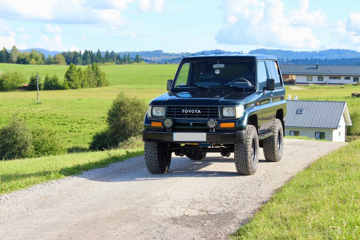 Toyota Land Cruiser Kzj 70 - 2