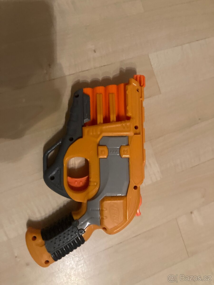 Nerf pistole - 2